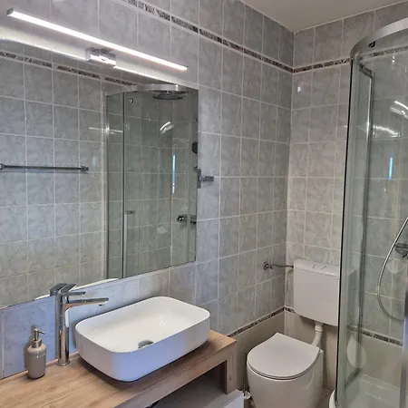 Sunrise - Free Private Parking Apartament Opatija