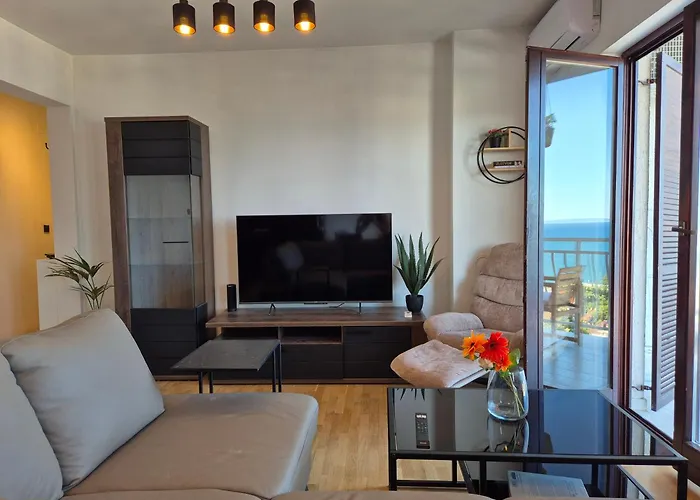 Sunrise - Free Private Parking Apartmán