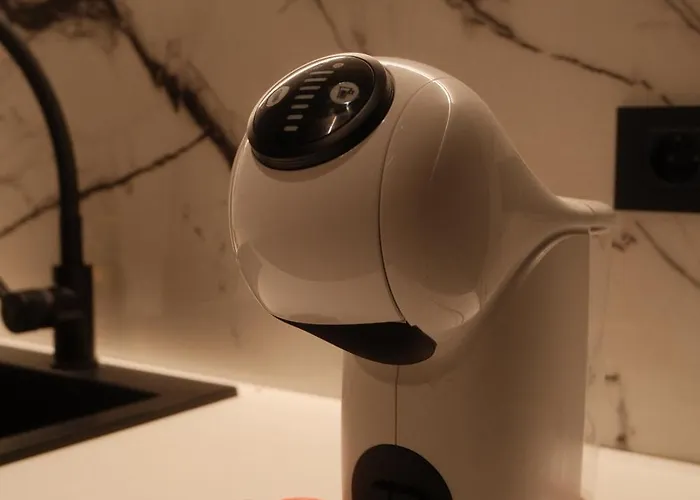 Sunrise - Free Private Parking *