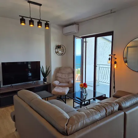 Apartmán Sunrise - Free Private Parking